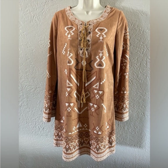 Flying Tomato Dresses & Skirts - Flying Tomato Aztec tan color dress size M